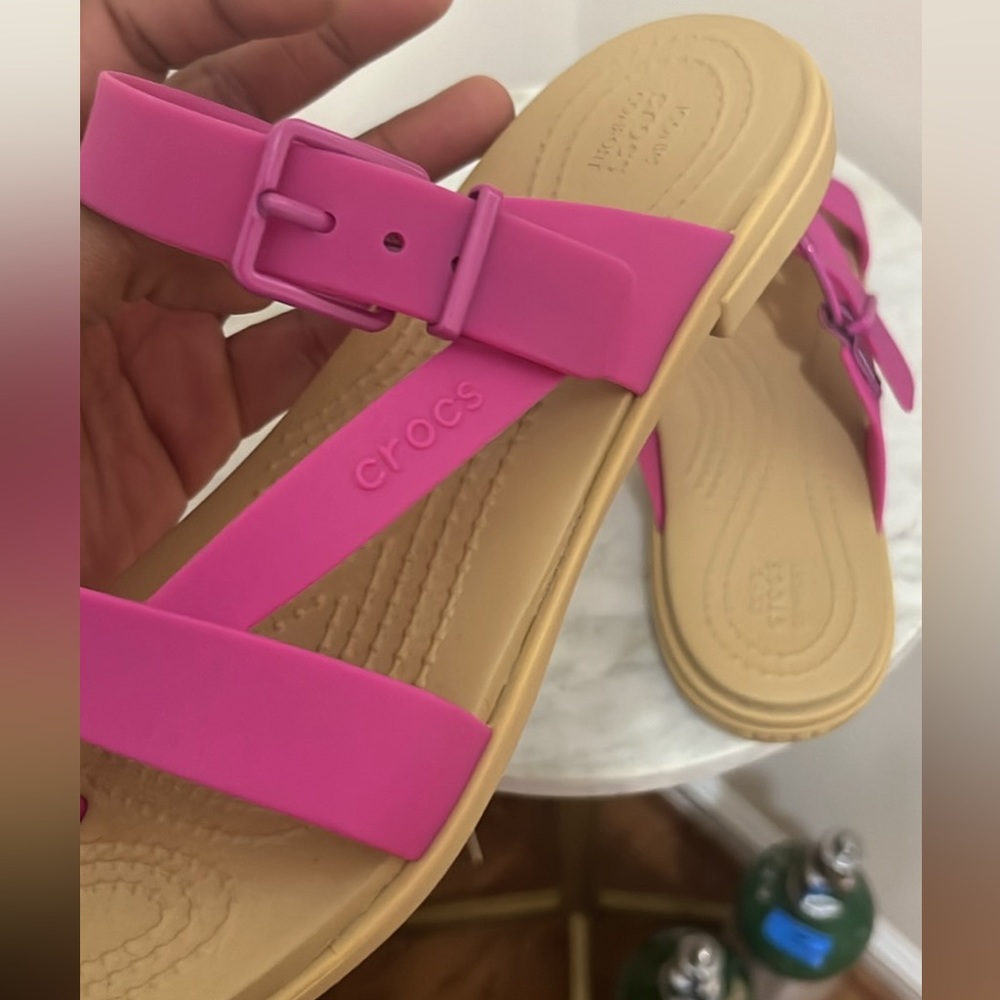 Pink cute spring shoes | Crocs